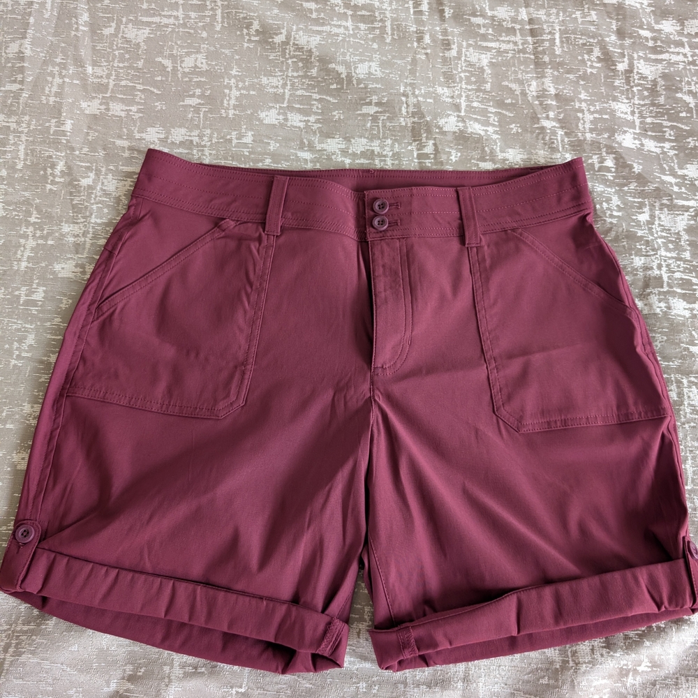 Eddie Bauer Women's Bermuda Shorts NWOT